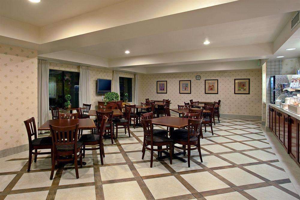 Holiday Inn Express & Suites Carpinteria, An Ihg Hotel Restaurante foto